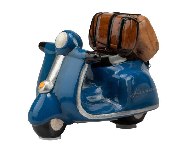 Bomboniera Prima comunione Harmony vespina 3 colori assortiti rosso crema blue su Bomboniere Dolci Emozioni