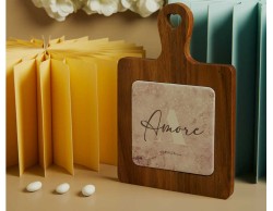 Bomboniera Matrimonio Claraluna 2026 Tagliere in Acacia con Decoro Amore