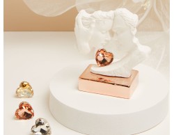 Bomboniera Matrimonio Claraluna Coppia Innamorati con Base Oro Rosa