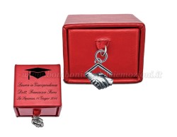 Bomboniera Laurea Bomboniera Laurea Scatolina Rossa con Ciondolo Sociale