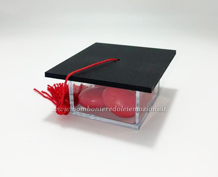 Bomboniera Laurea Mariella Martini Scatolina Tocco su Bomboniere Dolci Emozioni
