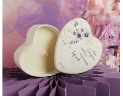 Bomboniera Claraluna scatola cuore con candela decoro floreale lilla