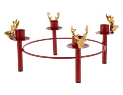 Candelabro natalizio moderno in metallo rosso a 4 fiamme in linea con struttura geometrica aperta e base rettangolare.