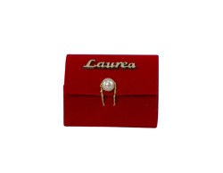 BAULETTO LAUREA VELLUTO ROSSO CON SCRITTO LAUREA LEGNO