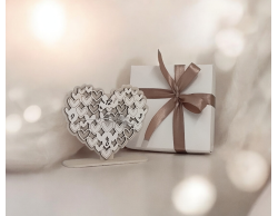 Bomboniera Matrimonio Orologio a Cuore in Legno intagliato