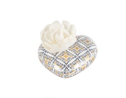 Bomboniera Matrimonio Harmony profumatore cuore decoro trama su Bomboniere Dolci Emozioni