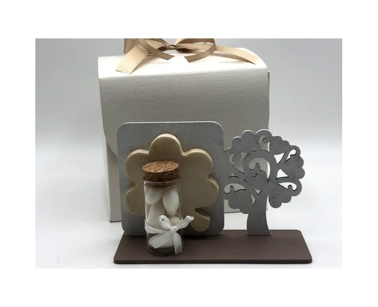 Bomboniera Comunione Cresima Mariella Martini icona comunione su Bomboniere Dolci Emozioni