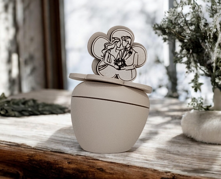 Bomboniera Matrimonio Candelina con Silhouette Sposi su Bomboniere Dolci Emozioni