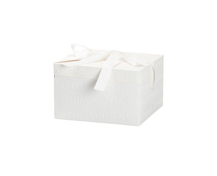 Bomboniera Matrimonio harmony CANDELA VETRO PROFUMATA CILINDRO PEONIA CON TASSEL FARFALLA METALLO su Bomboniere Dolci Emozioni