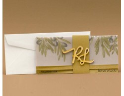 Partecipazione di nozze tema ulivo con iniziali in legno