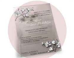 Partecipazione di nozze in plexiglass trasparente rettangolare con fiori