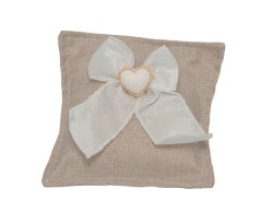 CUSCINO QUADRATO TORTORA CM.13X13 CON FIOCCHETTO BIANCO E CUORE GESSETTO BIANCO