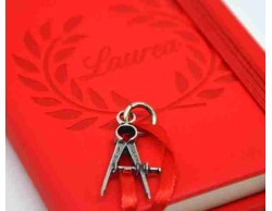 Bomboniera Laurea Tabor agendina blocco note appunti con ciondolo compasso su Bomboniere Dolci Emozioni