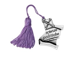 Bomboniera Laurea pergamena con tocco Scienze Politiche con Nappina Lilla