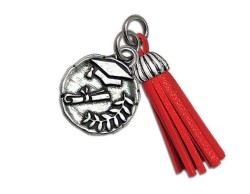 Bomboniera Laurea ciondolo tocco pergamana con nappa rossa