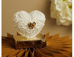 Bomboniera Claraluna 2026 Cuore in Gesso su Base Oro con Applicazione
