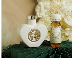 Bomboniera Matrimonio Claraluna 2026 Oliera Cuore Claraluna con Applicazione Mondo Silver con olio