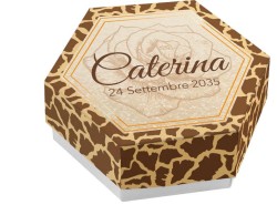 Scatolina porta confetti personalizzata eagonale trama giraffa con fiore stilizzato