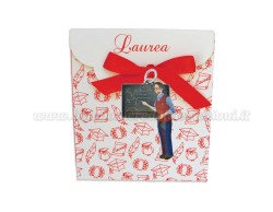 Bomboniera Laurea matematica uomo - Ciondolo in bagno argento Smaltato con Scatola Rossa